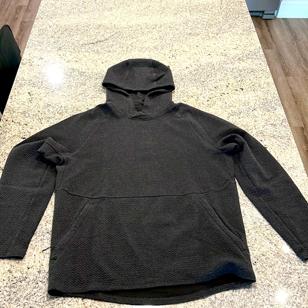 Lululemon At Ease Hoodie men’s Medium Heathered Black